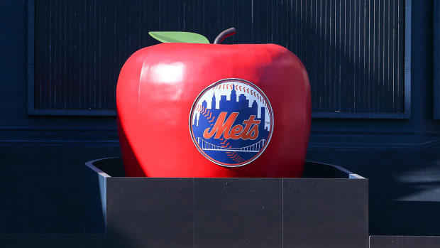 mets-home-run-apple.jpg